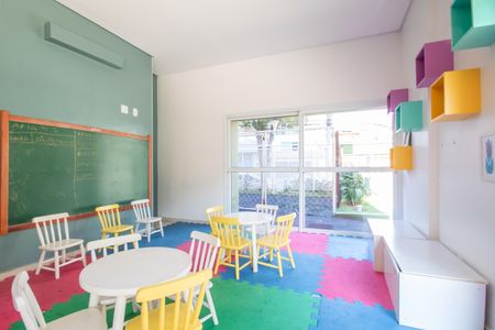 Apartamento à venda com 99m², 3 quartos e 2 vagas Apartamento à venda com 99m², 3 quartos e 2 vagasBrinquedoteca