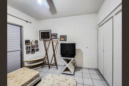 Apartamento para alugar com 74m², 2 quartos e 1 vagaQuarto 3