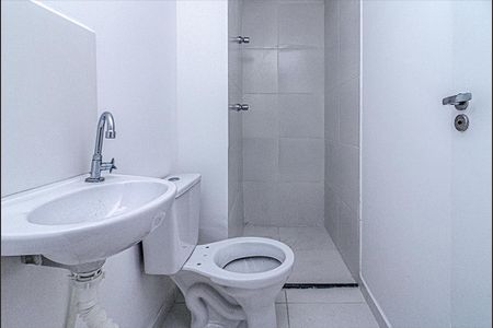 Apartamento para alugar com 63m², 1 quarto e sem vagabanheiro social_2