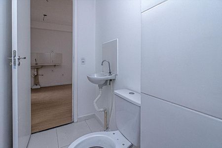 Apartamento para alugar com 63m², 1 quarto e sem vagabanheiro social_3