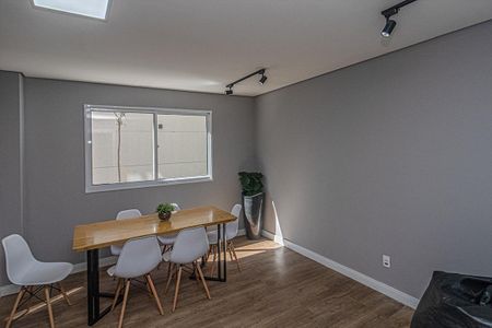 Apartamento para alugar com 63m², 1 quarto e sem vagasala de home office_1