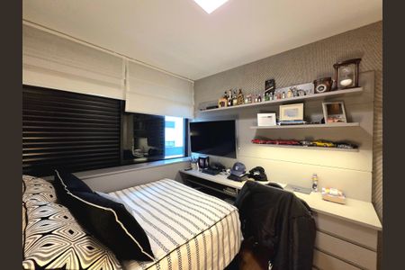 Apartamento à venda com 149m², 3 quartos e 2 vagasQuarto 2