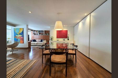 Apartamento à venda com 149m², 3 quartos e 2 vagasSala