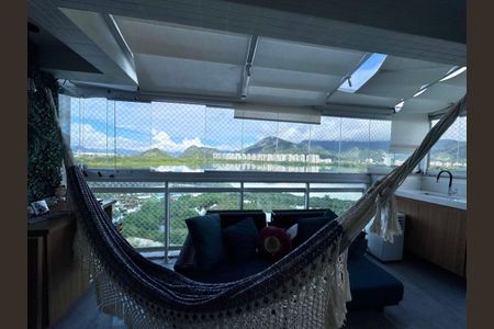 Apartamento à venda com 82m², 2 quartos e 1 vagaVaranda