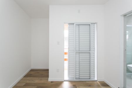 Casa à venda com 150m², 2 quartos e 2 vagasSuíte 2 