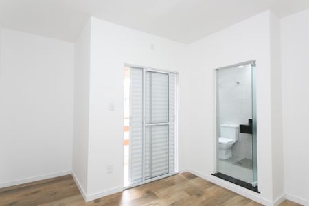 Casa à venda com 150m², 2 quartos e 2 vagasSuíte 2 