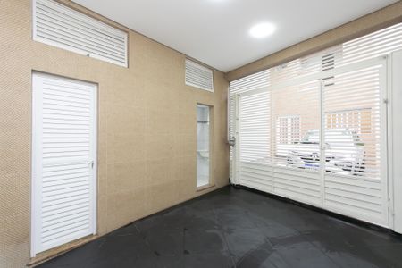 Casa à venda com 150m², 2 quartos e 2 vagasGaragem 
