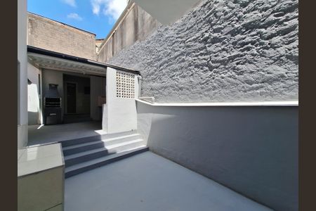 Casa para alugar com 163m², 4 quartos e 1 vagaQuintal