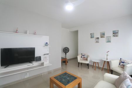 Apartamento para alugar com 90m², 3 quartos e 1 vaga Apartamento para alugar com 90m², 3 quartos e 1 vagaSala