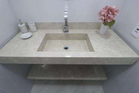 Apartamento para alugar com 90m², 3 quartos e 1 vaga Apartamento para alugar com 90m², 3 quartos e 1 vagaBanheiro Social