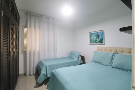 Apartamento para alugar com 90m², 3 quartos e 1 vaga Apartamento para alugar com 90m², 3 quartos e 1 vagaQuarto