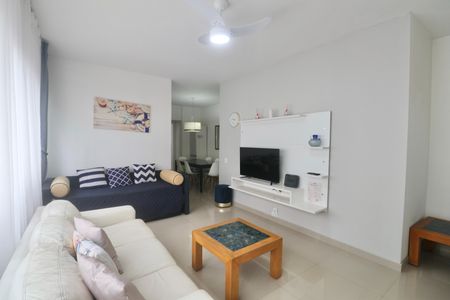 Apartamento para alugar com 90m², 3 quartos e 1 vaga Apartamento para alugar com 90m², 3 quartos e 1 vagaSala