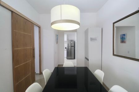 Apartamento para alugar com 90m², 3 quartos e 1 vaga Apartamento para alugar com 90m², 3 quartos e 1 vagaSala