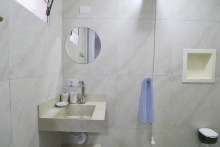 Apartamento para alugar com 90m², 3 quartos e 1 vaga Apartamento para alugar com 90m², 3 quartos e 1 vagaBanheiro Suíte 2