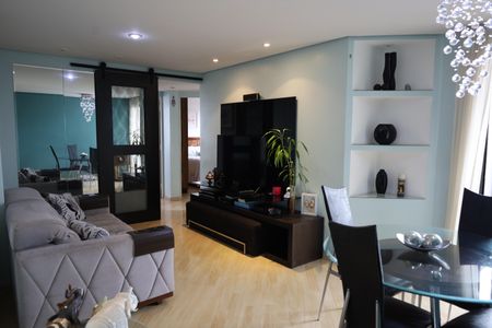 Apartamento à venda com 3 quartos, 72m² em Jardim Luanda, São Paulo