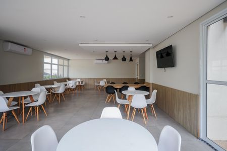 Apartamento à venda com 85m², 3 quartos e 2 vagas Apartamento à venda com 85m², 3 quartos e 2 vagasÁrea comum - Salão de festas