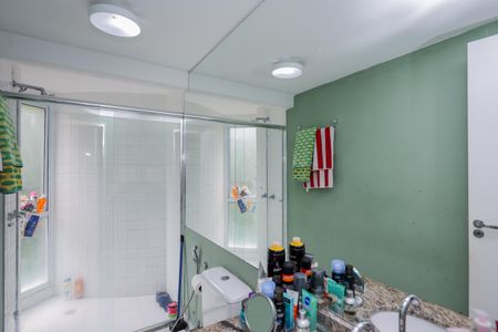 Apartamento à venda com 85m², 3 quartos e 2 vagas Apartamento à venda com 85m², 3 quartos e 2 vagasBanheiro da Suíte
