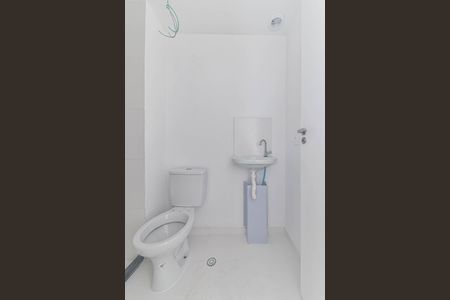 Banheiro de apartamento à venda com 1 quarto, 48m² em Itaim Bibi, São Paulo