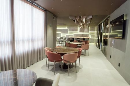 Apartamento à venda com 70m², 2 quartos e 2 vagasÁrea comum - Salão de festas