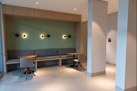 Studio à venda com 28m², 1 quarto e sem vagaHall social