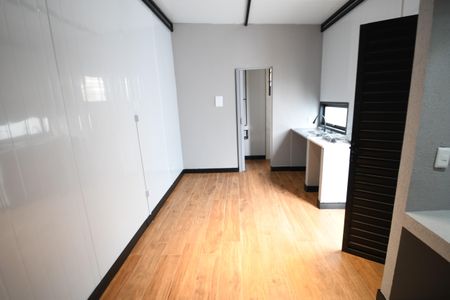 Quarto / Cozinha de kitnet/studio para alugar com 1 quarto, 18m² em Parque dos Pomares, Campinas