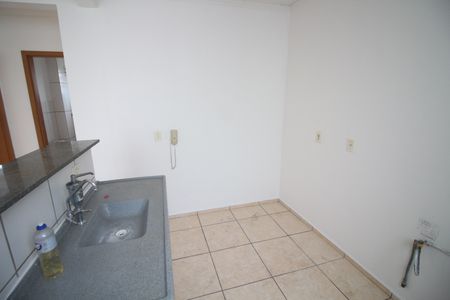 Apartamento para alugar com 48m², 2 quartos e 1 vagaCozinha e Área de Serviço