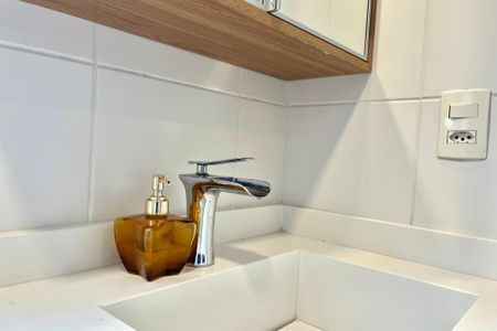 Apartamento à venda com 60m², 2 quartos e 2 vagasBanheiro da Suíte