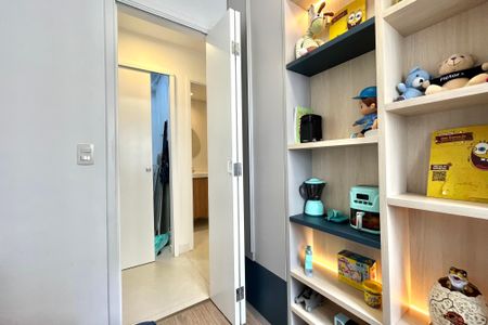 Apartamento à venda com 60m², 2 quartos e 2 vagasQuarto 2