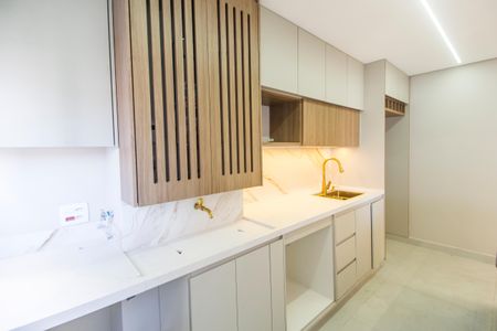 Apartamento à venda com 97m², 3 quartos e 2 vagas Apartamento à venda com 97m², 3 quartos e 2 vagasÁrea de Serviço