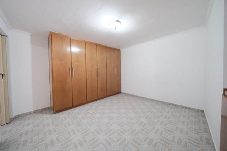 Quarto 1 de casa para alugar com 2 quartos, 70m² em Vila Rio Branco, São Paulo