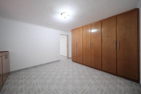 Quarto 1 de casa para alugar com 2 quartos, 70m² em Vila Rio Branco, São Paulo