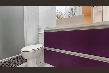 Casa à venda com 150m², 2 quartos e 2 vagasBanheiro da Suíte