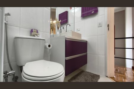 Casa à venda com 150m², 2 quartos e 2 vagasBanheiro da Suíte