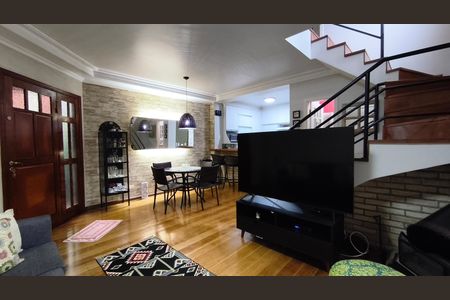 Casa à venda com 150m², 2 quartos e 2 vagasSs