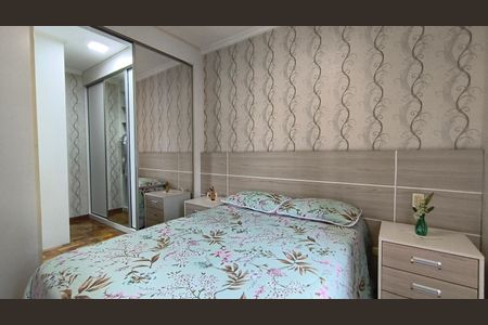 Casa à venda com 150m², 2 quartos e 2 vagasSuíte