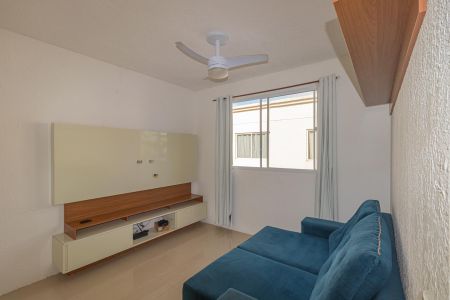 Sala de apartamento para alugar com 2 quartos, 49m² em Estância Velha, Canoas