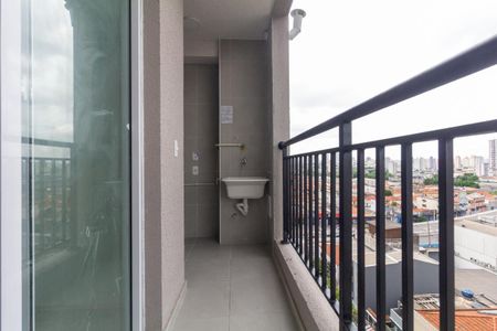 Apartamento à venda com 43m², 2 quartos e 1 vaga Apartamento à venda com 43m², 2 quartos e 1 vagaVaranda e área de serviço