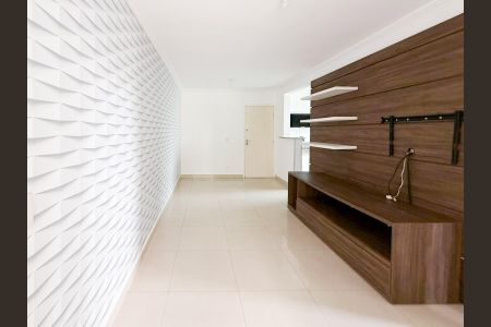Sala de apartamento à venda com 3 quartos, 70m² em Buritis, Belo Horizonte