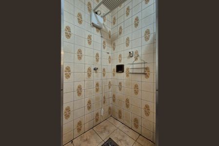 Casa para alugar com 420m², 3 quartos e 4 vagasBanheiro