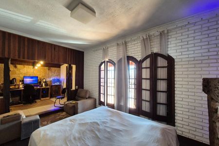 Casa para alugar com 420m², 3 quartos e 4 vagasSala de TV