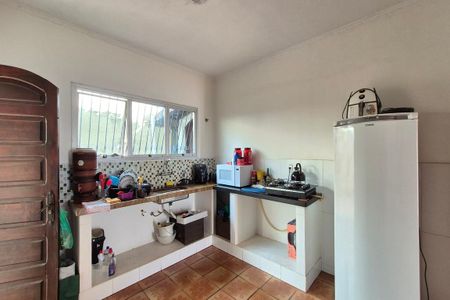 Casa para alugar com 420m², 3 quartos e 4 vagasCozinha 