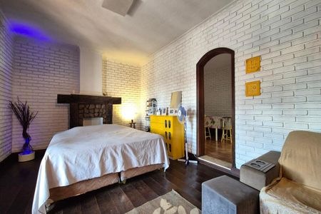 Sala de TV de casa à venda com 3 quartos, 420m² em Jardim do Lago, Campinas