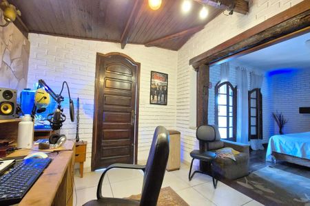 Sala de casa à venda com 3 quartos, 420m² em Jardim do Lago, Campinas