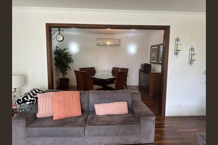 Casa à venda com 4 quartos, 390m² em Brooklin, São Paulo