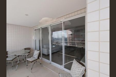 Apartamento à venda com 117m², 3 quartos e 2 vagas