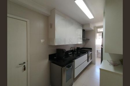 Apartamento à venda com 117m², 3 quartos e 2 vagas