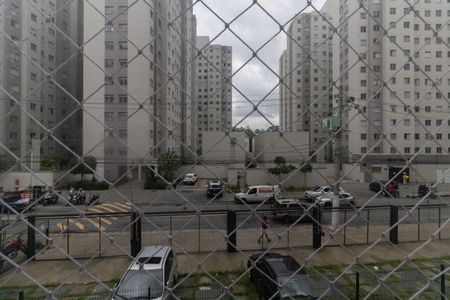 Vista do Quarto 1 de apartamento para alugar com 2 quartos, 45m² em Parque Bristol, São Paulo