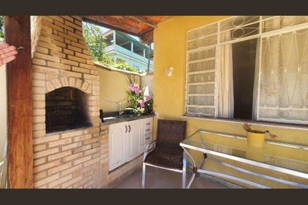 Casa à venda com 3 quartos, 200m² em Engenhoca, Niterói