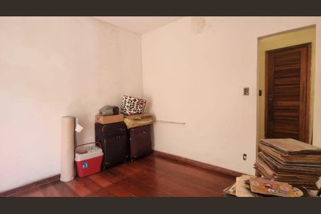 Casa à venda com 3 quartos, 200m² em Engenhoca, Niterói