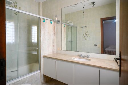 Casa para alugar com 350m², 7 quartos e 6 vagasBanheiro Suíte 3